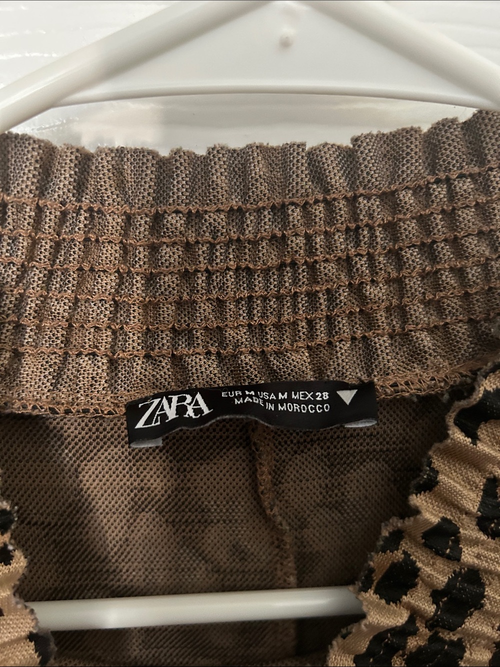Zara Leopard Smocked Neck Short Sleeve Dress - Brown/Black - Picture 2 of 3